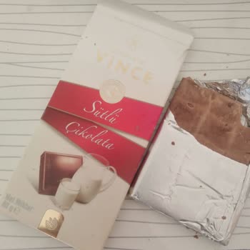 A101 Bozuk Ve Isırılmış Çikolata