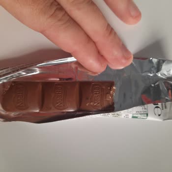 Nestle Çikolatanın Yarısı Yok