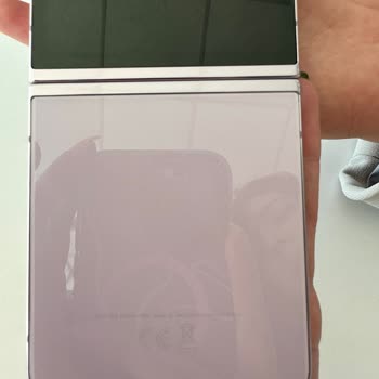 Samsung Z Flip 5 Ekran Garanti Kapsamı Dışındaymış?