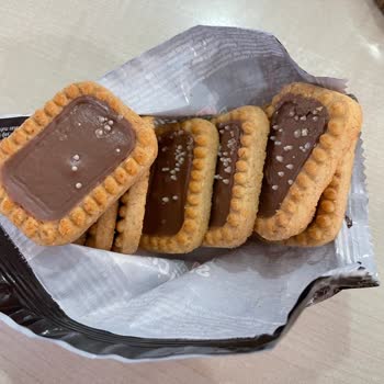 Eti Gıda Eti Markasının Müşteri Güvenilirliğini Kaybetmesi...