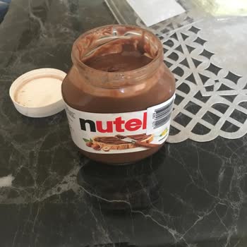 Nutella 750 Gr Kavanozda Yağlanma
