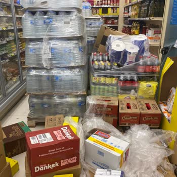 Şok Marketler Mağaza Dağınıklığı Ve Personel Davranışı