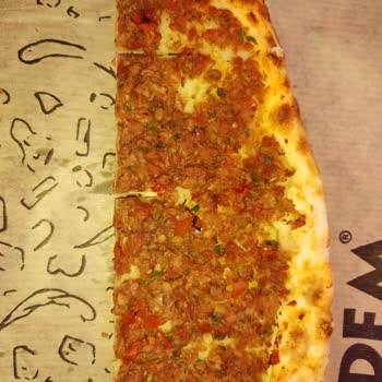 Pidem Restorant Kıymalı Pide