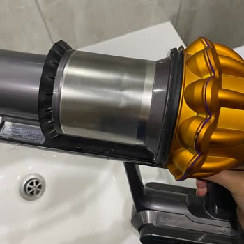 Dyson Vacuums Deteriorate Disappointingly in Only 1.5 Years