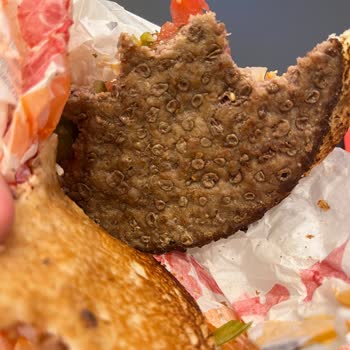 Burger King Et Kalitesizliği İnanılır Gibi Değil