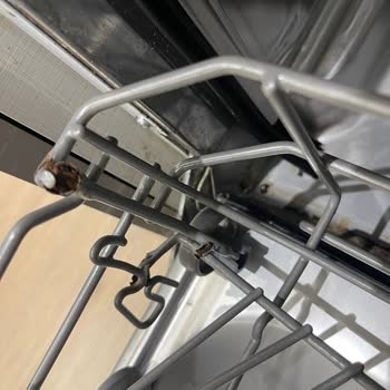 Franke Bulaşık Makinesi Sepetlerinin Paslanması Ve Çürümesi