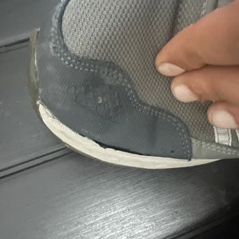 Skechers Ayıplı Ürünü Değiştirmiyor