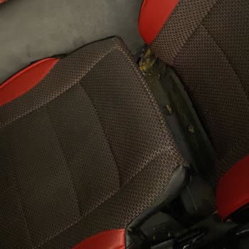 Kamil Koç Koltuğum Kırık Yolculuk Yapıyorum