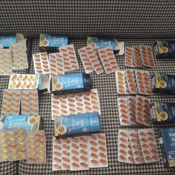 Orzax İlaç Balık Yağı Renk Farkı