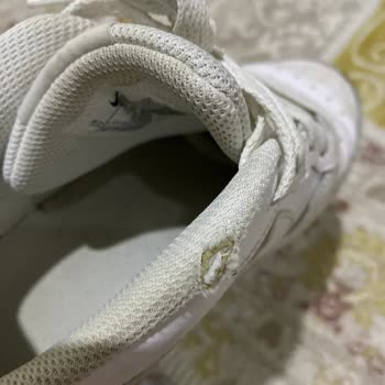 Deichmann Ayakkabım Kısa Sürede Yırtıldı