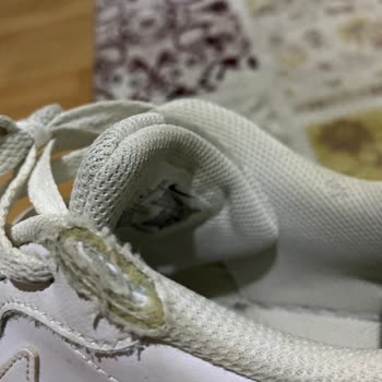 Deichmann Ayakkabım Kısa Sürede Yırtıldı