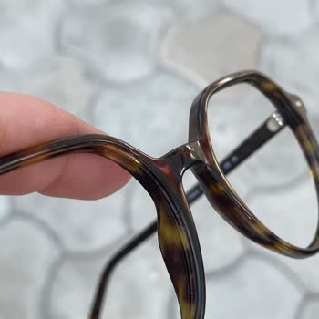 Atasun Optik Kusuru Olmayarak Verdiğim Ürün Kusurlu Geri Verildi.