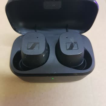 Sennheiser Kulaklık 3 Kez Aynı Sorundan Dolayı Bozuldu