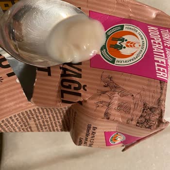 Tarım Kredi Kooperatif Market Marketten Alınan Bozuk Süt