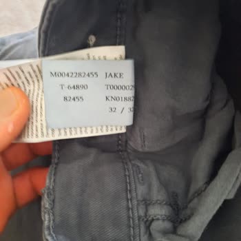 Mavi Pantolonun 1 Kere Giyimimden Renk Solması