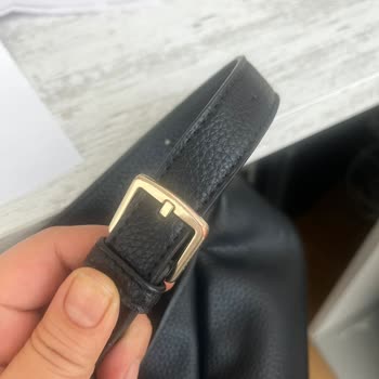Calvin Klein Ayıplı Malın Değiştirilmemesi