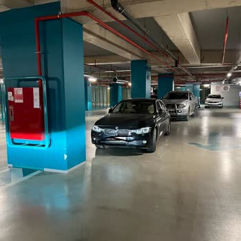 Maltepe Piazza Avm Otopark Sorunu Ve Çözüm Alınmaması