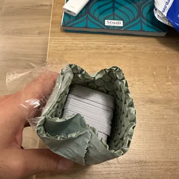 Basyolla.com Firmasının Hatalı Kesimi Ve Özensiz Paketlemesi