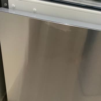 Bosch İnox Buzdolabı Boya Atma Ve Soyulma