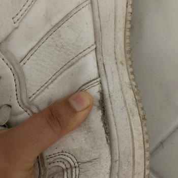 FLO Ayakkabı Kalitesizliği