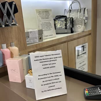 Tamer Tanca Hiç Giyilmemiş, Olmayan Hediye Ayakkabıyı İade Almadılar.