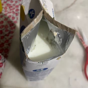 Sek Süt Küflü Süt Satıyor!