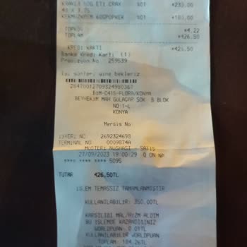 BİM Kasiyer İn Kötü Davranışı Ve Rencide Edici Sözler Kullanması