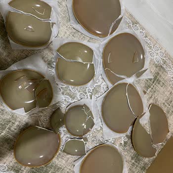 Karaca Onlinedan Aldığım Emsan Yemek Takımı Paramparça Geldi