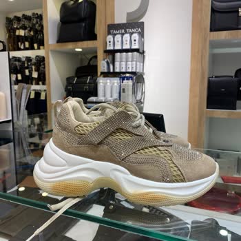 Tamer Tanca Ürün Ve Mağaza Müdürü Şikayeti