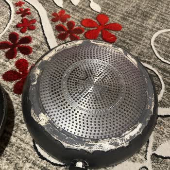 Tefal Tava Kendiliğinden Delindi.