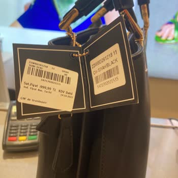 Derimod Firma İşleyiş Sıkıntısı Ve Çalışan Davranışlarının Yanlışlığı