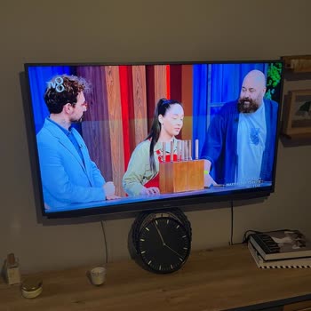Arçelik Televizyon Aylardır Serviste