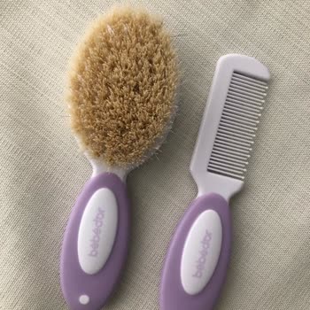 Bebedor Tarak Fırça Seti Çok Kötü Kokuyor