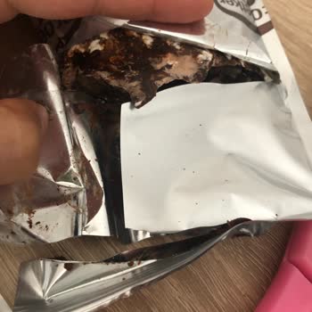 Dr. Oetker Isıya Dayanıklı Çikolata Daha Raftayken Erimiş