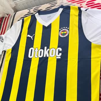 Fenerium 2023-2024 Yeni Sezon FB Formasında Türk Bayrağı Yok.