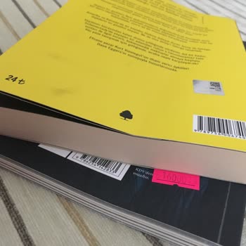 Hepsiburada Hasarlı Kitap Yolluyor, Paketleme Bile Yapmıyor