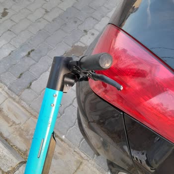 Hey Scooter Aracımda Oluşan Maddi Hasardan Kim Sorumlu, Ben Mi?