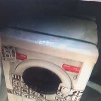 Media Markt Kirik Yollanan Çamaşır Makinesinin Değişimi Kabul Edilmiyor