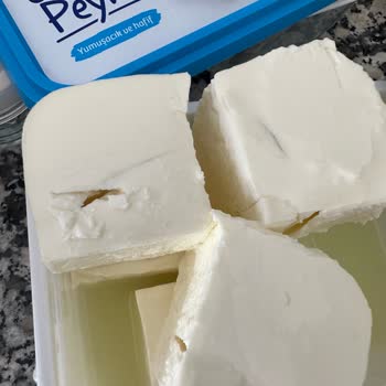 Pınar Et ve Süt Süzme Peynir Kalitesi Sorunu