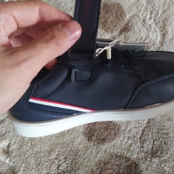 Dolap Sıfır Alınan Ayakkabı Mağduriyeti