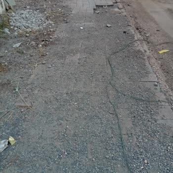 Bağlar Belediyesi Bağcılarda Kaldırım Tahribatı