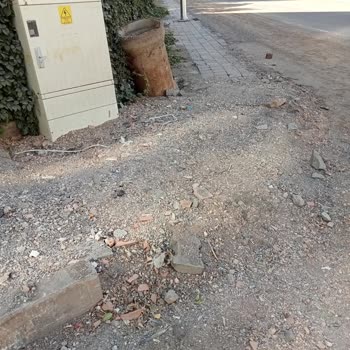 Bağlar Belediyesi Bağcılarda Kaldırım Tahribatı