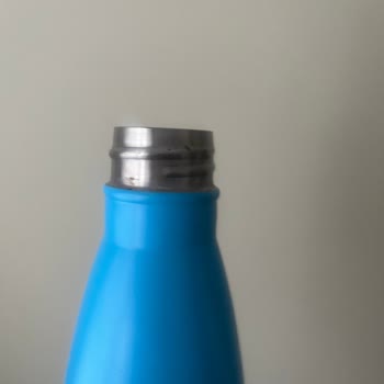 Hepsiburada 700 TL'ye Aldığım Matara 1 Günde Paslandı