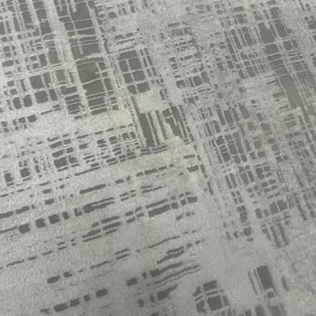 Gümüşsuyu Halı Halı Lekeleri Ve Ucundaki İpleri