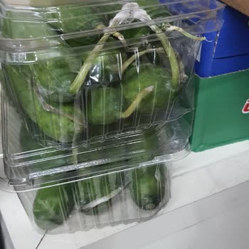 A101 Çürük Meyve Sebze Satılıyor