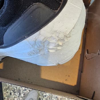 Adidas Ultraboost Ayakkabı İadesi Hakkında