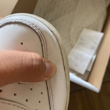 Sneaks Up Sattığı Ürünün Kusurunu Gidermemesi