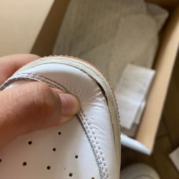 Sneaks Up Sattığı Ürünün Kusurunu Gidermemesi