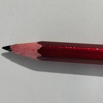 Faber Castell Kurşun Kalem Kalitesiz