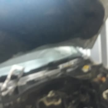 Opel Corsa Motorunda Su Kaçağı Ve Yüksek Fiyat Talebi